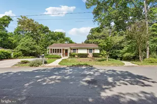 878 Oakdale Cir, Millersville, MD 21108 - Photo 1