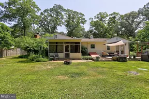 166 Sillery Bay Rd, Pasadena, MD 21122 - Photo 28