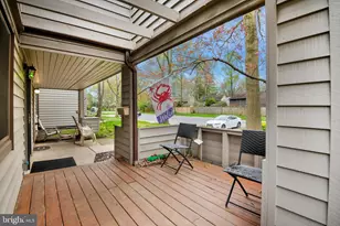 1055 Cedar Ridge Ct, Annapolis, MD 21403 - Photo 2