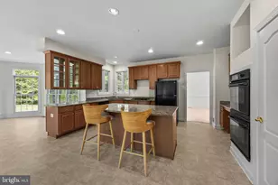 716 Pearson Point Pl, Annapolis, MD 21401 - Photo 12