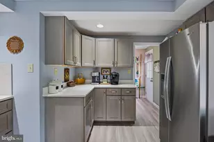 110 W Virginia Ave, Severn, MD 21144 - Photo 16