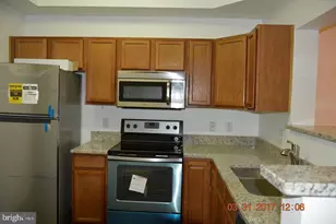 1946 Palonia Ct, Odenton, MD 21113 - Photo 2