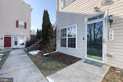 736 Heather Stone Loop #74, Glen Burnie, MD 21061 - Photo 2