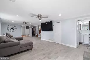 222 Royal Arms Dle, Glen Burnie, MD 21061 - Photo 12