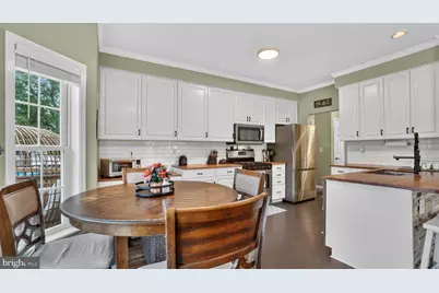 7724 Locust Grove Road, Glen Burnie, MD 21060 - Photo 16