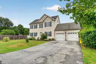 7724 Locust Grove Rd, Glen Burnie, MD 21060 - Photo 2