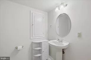923 Langdon Ct, Annapolis, MD 21403 - Photo 36