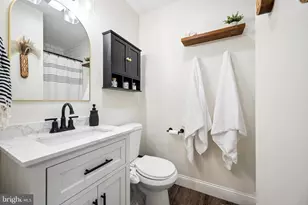 139 Magothy Beach Rd, Pasadena, MD 21122 - Photo 18