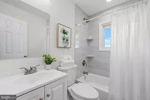 1019 Sunny Brook Dr, Glen Burnie, MD 21060 - Photo 18