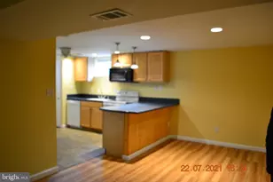 837 Turf Valley Dr, Pasadena, MD 21122 - Photo 8