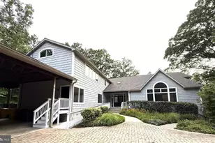 126 Gilbert Ct, Edgewater, MD 21037 - Photo 1