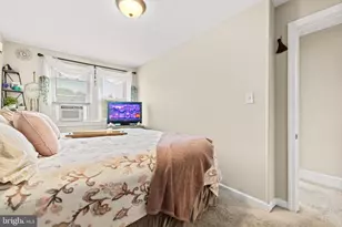 234 W Edgevale Rd, Baltimore, MD 21225 - Photo 10