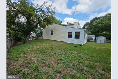 327 Ardmore Road, Linthicum Heights, MD 21090 - Photo 4