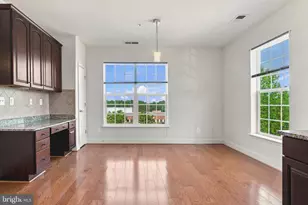 8606 Wintergreen Ct, Odenton, MD 21113 - Photo 16