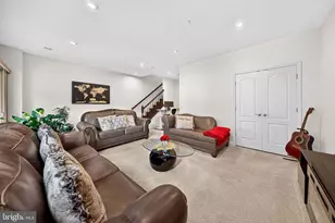 1350 Hawk Hollow Dr, Crofton, MD 21114 - Photo 12