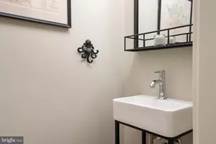 526 6th St, Annapolis, MD 21403 - Photo 16