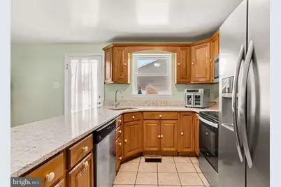 7685 Midway Avenue, Pasadena, MD 21122 - Photo 8