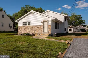 1952 Forest Dr, Annapolis, MD 21401 - Photo 12