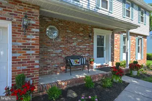 8327 Sail Ct, Pasadena, MD 21122 - Photo 2