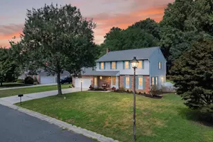 8327 Sail Ct, Pasadena, MD 21122 - Photo 4