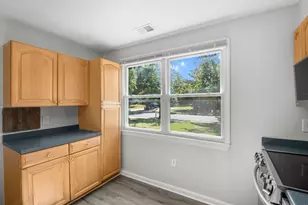 369 Volley Ct, Arnold, MD 21012 - Photo 8