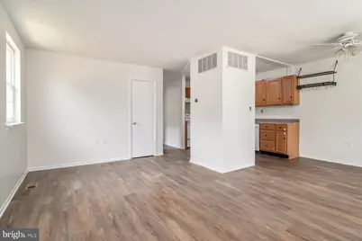 17 Lincoln Avenue, Glen Burnie, MD 21061 - Photo 6