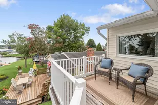 3703 Parke Dr, Edgewater, MD 21037 - Photo 30