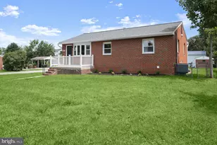 8475 Byrd Rd, Pasadena, MD 21122 - Photo 2