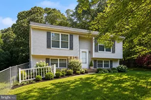 1568 Colony Rd, Pasadena, MD 21122 - Photo 2