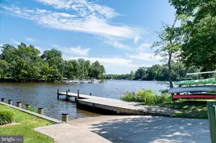 2033 Shore Dr, Edgewater, MD 21037 - Photo 40