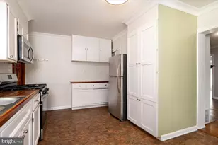 2033 Shore Dr, Edgewater, MD 21037 - Photo 10