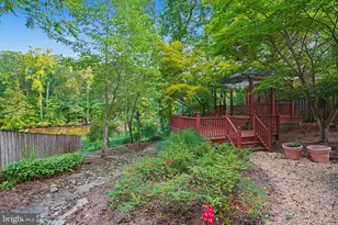 2110 Shore Dr, Edgewater, MD 21037 - Photo 32
