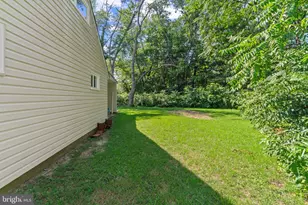 10 N Meadow Dr, Glen Burnie, MD 21060 - Photo 28