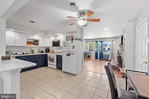 10 N Meadow Dr, Glen Burnie, MD 21060 - Photo 8