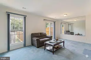 539 Short Curve Rd, Glen Burnie, MD 21061 - Photo 4