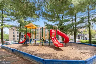 539 Short Curve Rd, Glen Burnie, MD 21061 - Photo 26