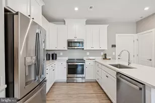 7809 Truffle Grove Dr, Hanover, MD 21076 - Photo 2
