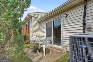 1922 Marconi Cir, Annapolis, MD 21401 - Photo 16