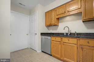 1922 Marconi Cir, Annapolis, MD 21401 - Photo 8
