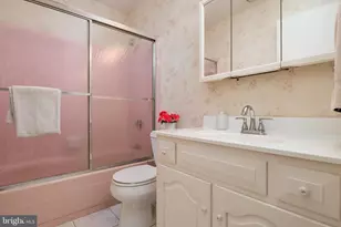 8245 Victoria Rd, Millersville, MD 21108 - Photo 24