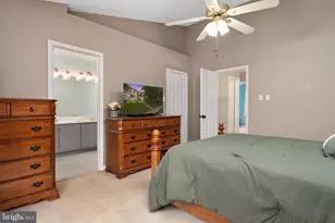 8226 Appalachian Dr, Pasadena, MD 21122 - Photo 20