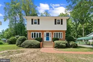 153 Duval Ln, Edgewater, MD 21037 - Photo 2