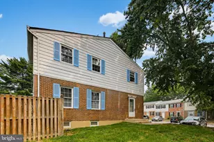 8200 Monaegan Ct, Severn, MD 21144 - Photo 2