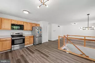 2416 230th St, Pasadena, MD 21122 - Photo 10