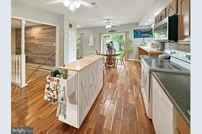 8414 Bedford Road, Pasadena, MD 21122 - Photo 16