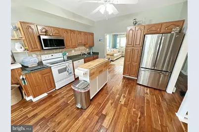 8414 Bedford Road, Pasadena, MD 21122 - Photo 14