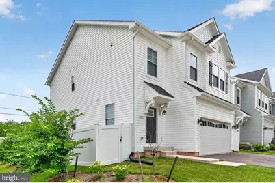 7823 Jude Ln, Glen Burnie, MD 21061 - Photo 2