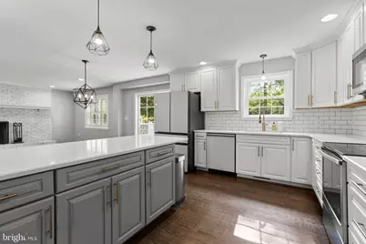 6425 Oak Park, Linthicum Heights, MD 21090 - Photo 10