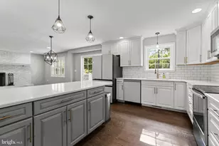 6425 Oak Park, Linthicum Heights, MD 21090 - Photo 10