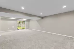 6425 Oak Park, Linthicum Heights, MD 21090 - Photo 36